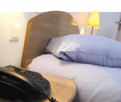 סירגומין Amadeus Hotel מראה חיצוני תמונה